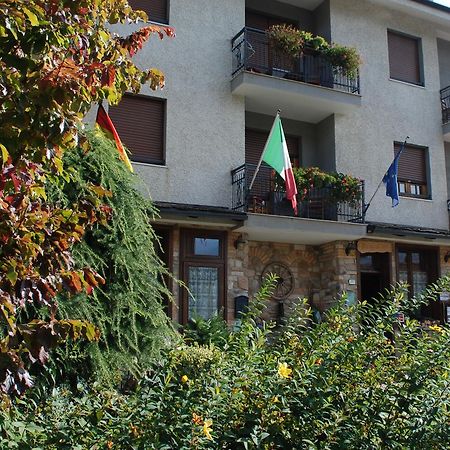 Hotel Trois Etoiles Entracque Zewnętrze zdjęcie