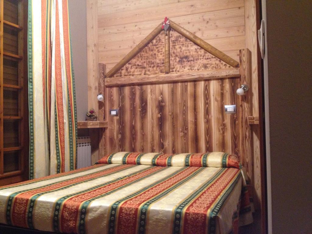 Hotel Trois Etoiles Entracque Zewnętrze zdjęcie