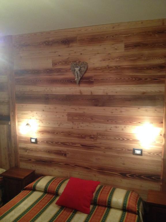 Hotel Trois Etoiles Entracque Zewnętrze zdjęcie