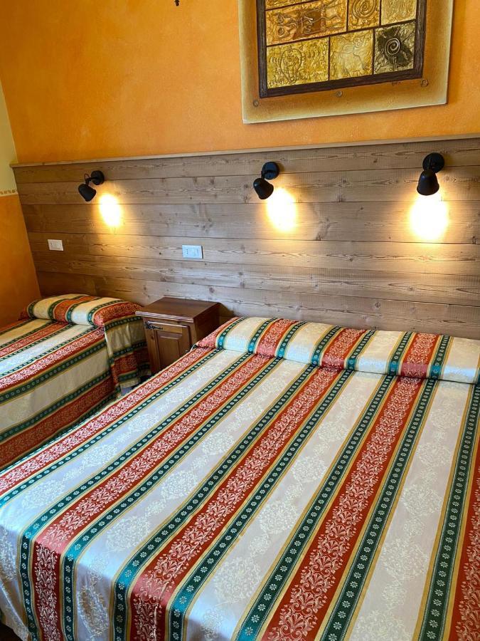 Hotel Trois Etoiles Entracque Zewnętrze zdjęcie